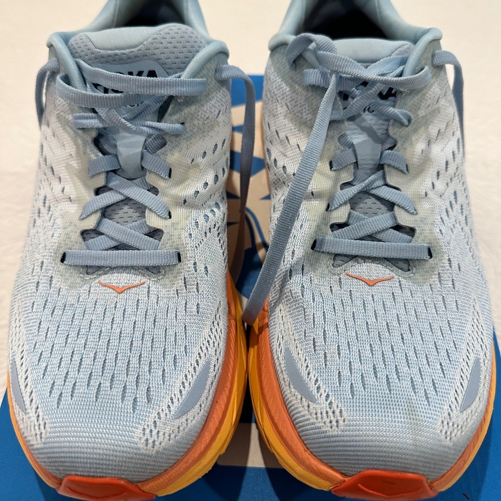 Hoka Clifton 8 Womens Size 8.5